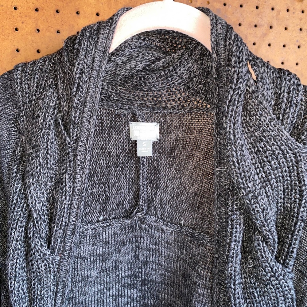 Grey cardigan - Picture 3 of 3